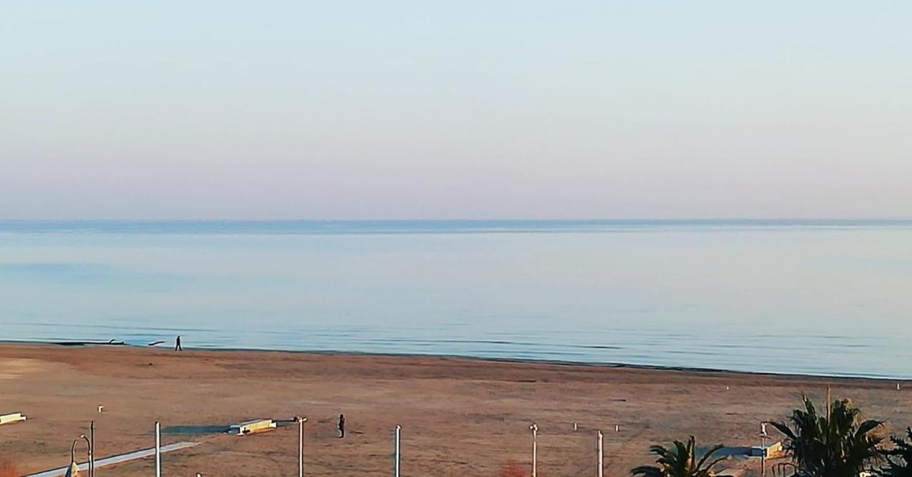 Brezza Da Mare Apartment Rimini Ngoại thất bức ảnh